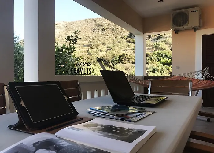 Olive Epavlis Cárpatos